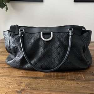 ⭐️Authentic Gucci⭐️Large black leather purse